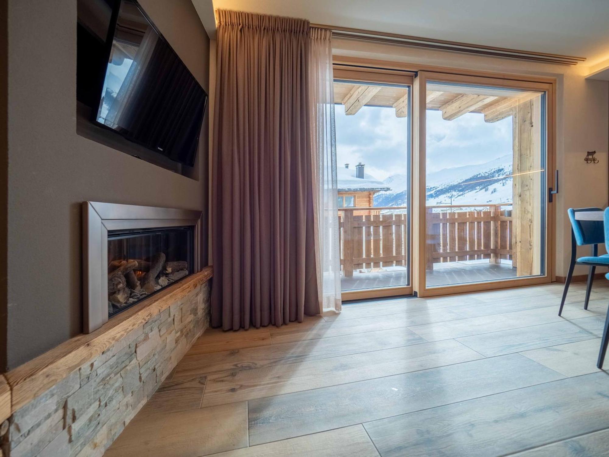 Deschana Lodge Livigno Esterno foto